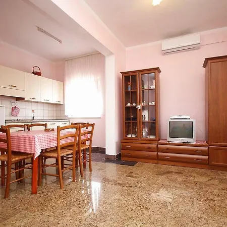 Appartamento Reka Ližnjan